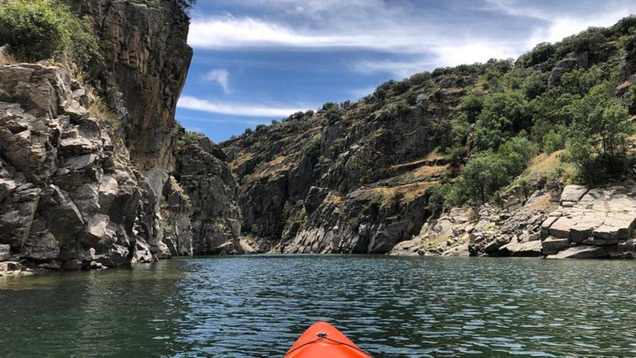 El Lago Cervera de Buitrago Екстер'єр фото