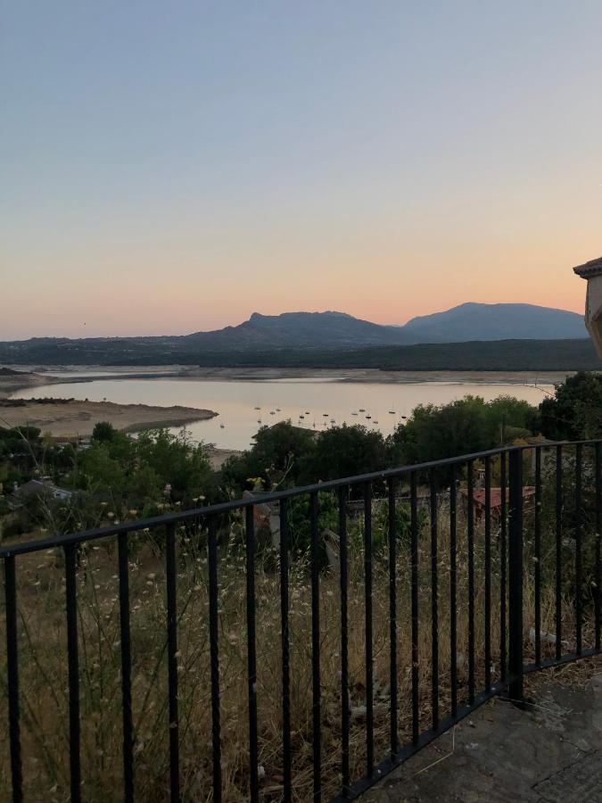 El Lago Cervera de Buitrago Екстер'єр фото